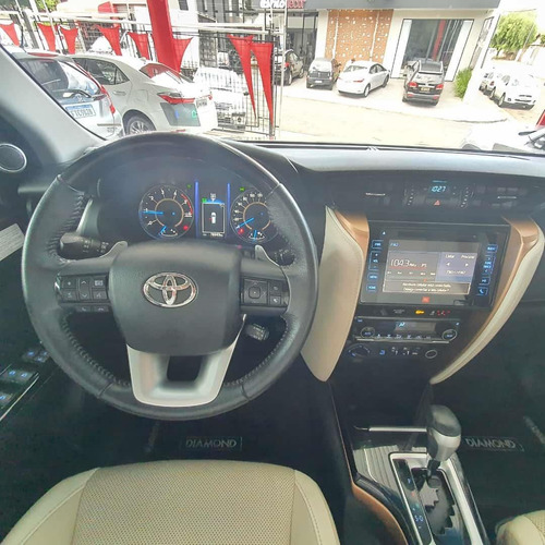 Imagem 7 de 7 de Toyota Hilux Sw4 Hilux Sw4 Srx Diamo. 4x4 2.8 Tb Die Aut. D