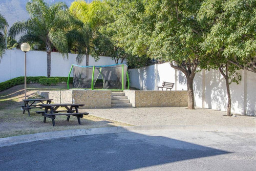 Imagen 25 de 27 de Casa En Venta Colonia Misión Del Valle , San Pedro