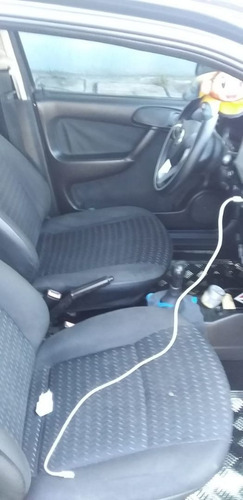Volkswagen Gol 2003 1.0 Power 5p