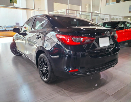 Mazda Mazda 2 2023