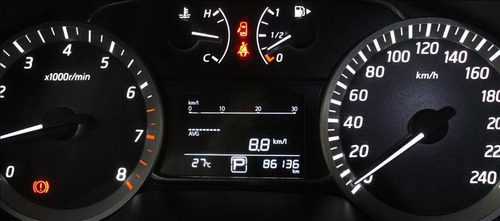 Imagem 12 de 14 de Nissan Sentra Nissan Sentra Sv