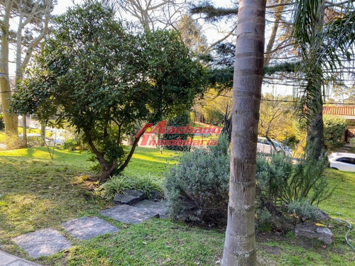 Chalet Zona Colegios- Ref: 5609