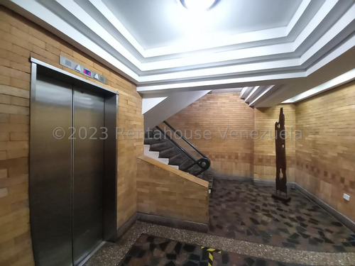 Oficina En Venta Ubicado En San Jose De Tarbes Valencia Carabobo 23-31480, Eloisa Mejia