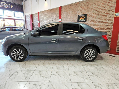 Imagen 8 de 25 de Renault Logan 1.6 16v Intense 2021
