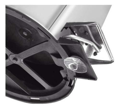 Imagem 2 de 8 de Lixeira Inox Com Pedal 20 Litros Tramontina