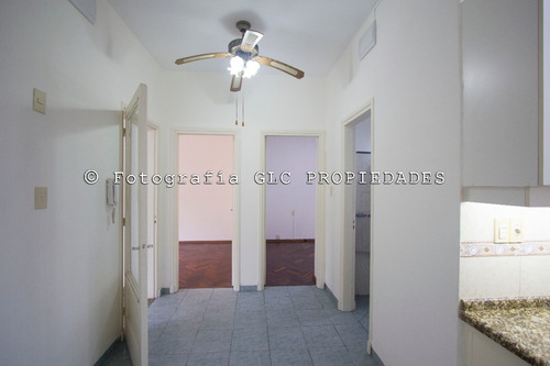 Imagen 5 de 12 de Apartamento De Dos Dormitorios En Tres Cruces Con Entrada Independiente.