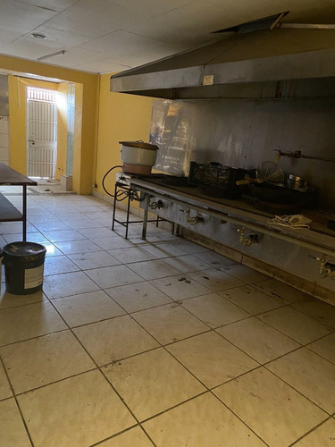 Imagen 13 de 24 de Vender Apartamento Y 4 Local En Calle Blanco Sj