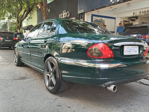 Imagem 2 de 15 de Jaguar X-type 2001
