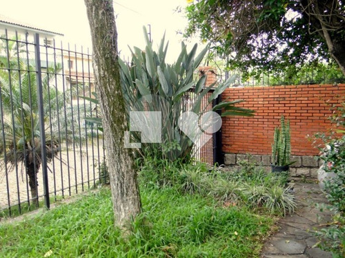 Casa Única Com 4 Dormitórios, Piscina, Água Quente - 28-im420203