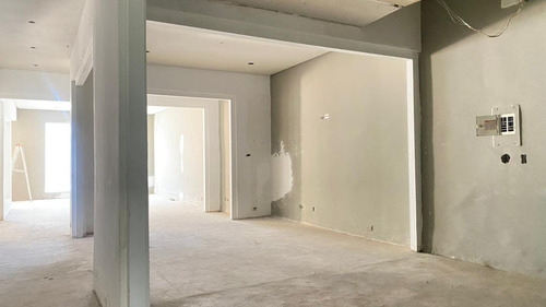Casa Comercial En Alquiler En El Viñedo (ac)