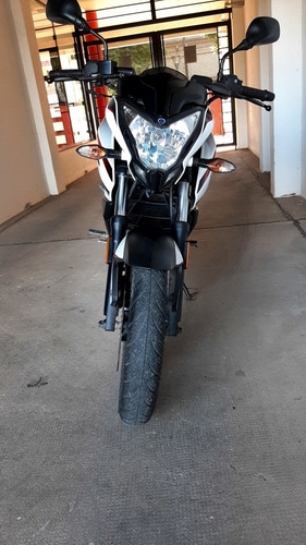Bajaj Rouser Ns 200