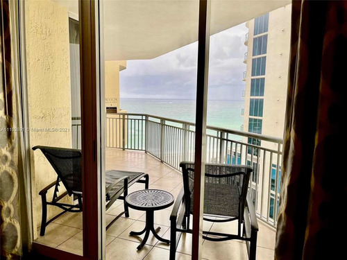 Alquiler Departamento Miami- Sunny Isles Beach- Hilton Double Tree Ocean Point Resort & Spa Sobre La Playa (fee Opcional!!)