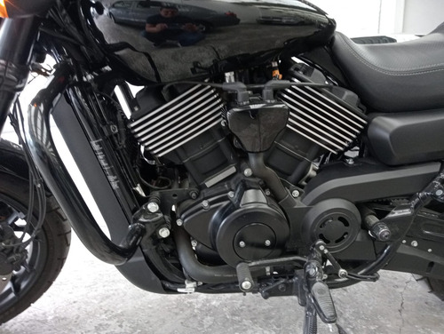 Harley Davidson Street Rod 750