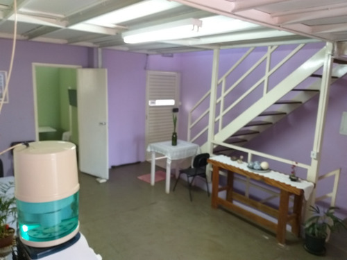 Imagem 12 de 25 de 1 Prédio 3 Andares E 2 Casas, Sendo 1 Sobrado, Em Terreno De 600m2. Comercio E Residência.