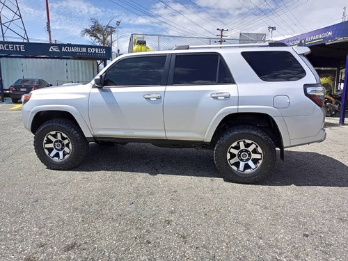 Imagen 6 de 18 de Toyota 4runner Off Road 4x4