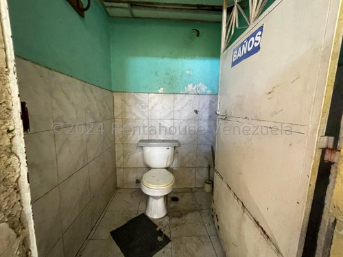 En Venta A Pie De Calle Local Comercial En Avenida Paez Alto Trafico Ideal Concesionario Chivera Autolavado Carro Automotriz Estef 25-3852