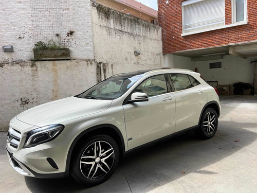 Imagen 3 de 9 de Mercedes Benz Gla250 Sport 4matic