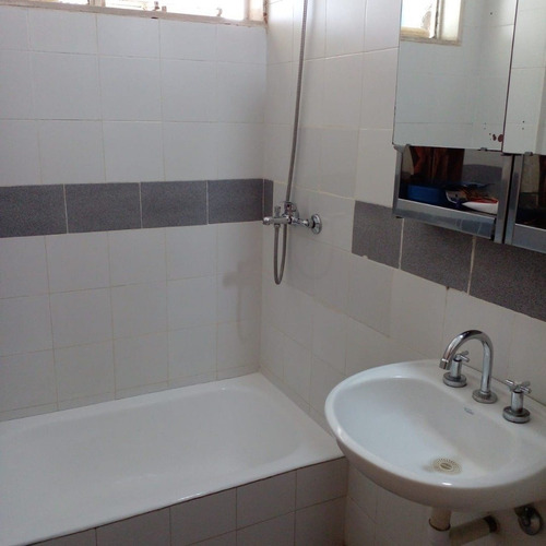 Imagen 7 de 19 de B° Copello-dto.4 Amb.frente-muy Luminoso-2 Baños-lavadero-balcon Corrido-impecable Estado. 863873