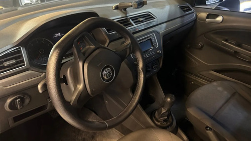Volkswagen Voyage 1.6 Trenline 101cv