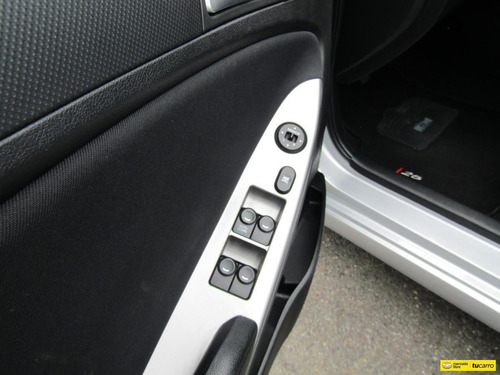 Hyundai I25 Gl