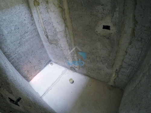 Imagem 10 de 24 de Sobrados À Venda No Bairro Campo De Santana, Com Dois Quartos, Sala, Cozinha Americana, Edícula Com Banheiro, Além De Lindo Acabamento. - Ca01800 - 70323197