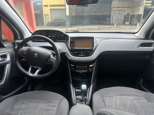 Peugeot 208 1.6 16v Griffe Flex Aut. 5p