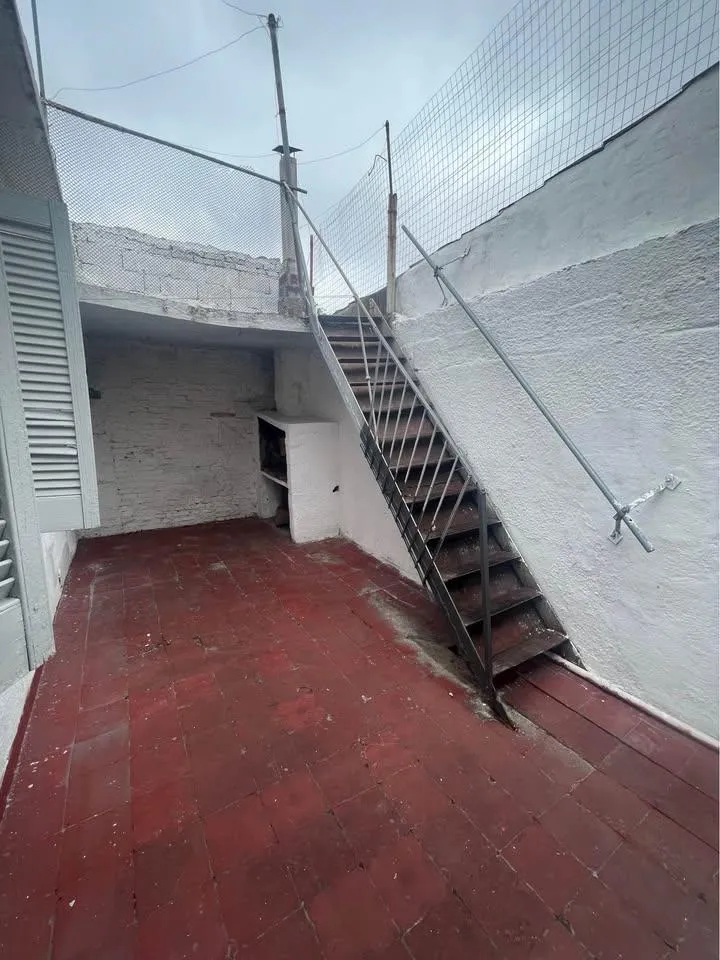 Alquiler Amplia Casa 2 Dormitorios Con Patio Y Parrillero En Excelente Zona De Jacinto Vera · Foto 2