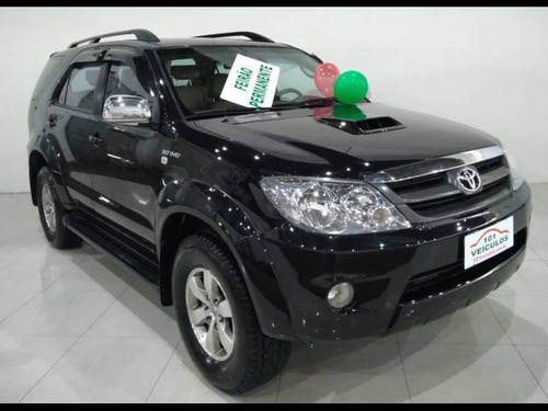 Imagem 2 de 14 de Toyota Hilux Sw4 Srv 4x4 3.0 Turbo (aut)