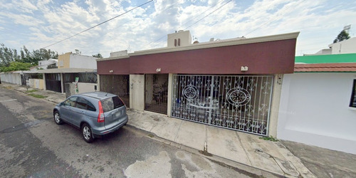 Casa En Venta, Frac. Floresta, Veracruz, Veracruz. 4 Recamaras, 3 Baños, 2 Estacionamientos. ¡¡¡ Remate Bancario !!! -jmjc9