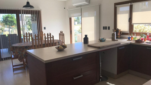 Imagen 8 de 16 de Vendo Casa 3 Dormi- Hermosa - Barrio Privado Sauces Del Lima