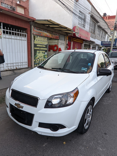 Aveo Mod. 2015 Std. Seguros Eléctricos Clima.