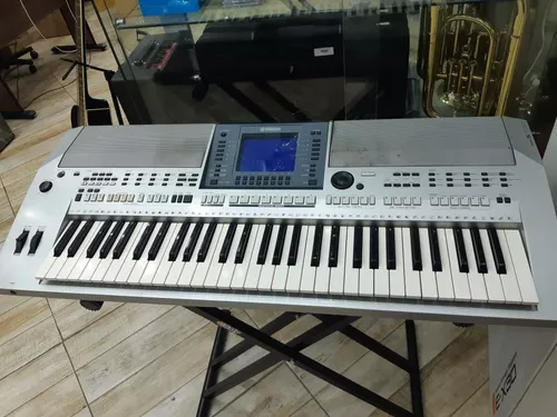 Teclado musical yamaha psr s700