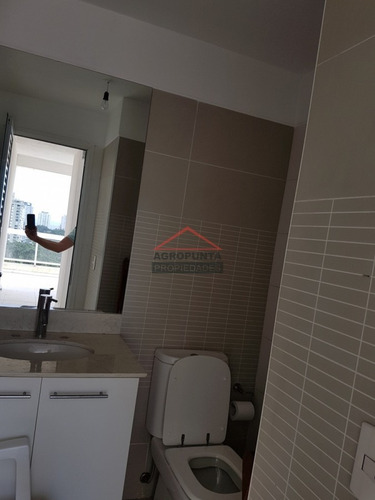 Apartamento Sobre Roosevelt Con Todos Los Servicios - Ref: 4966