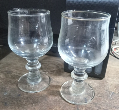 2 Antiguos Vasos/copas De Vidrio De 13,2 Alto