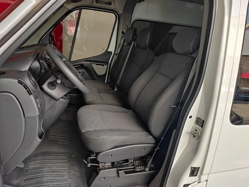 Renault Master Renault Master 2.3 Dci Diesel Minibus Executive 16l L3h2 3p