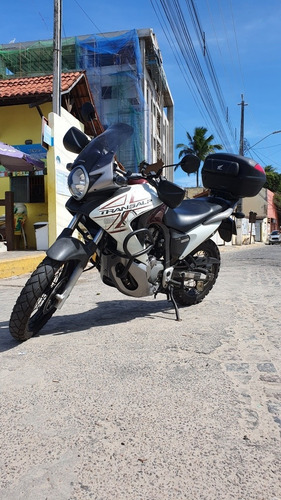 Honda Transalp Xl 700v (única Como Zero)