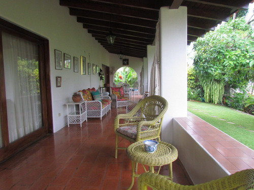 Imagen 4 de 30 de Se Vende Casa 800m2 4h/6b/4p Lomas Del Mirador 9214