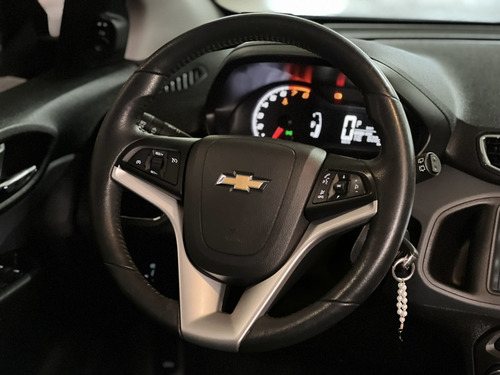 Chevrolet Onix 1.4 MPFI ACTIV 8V FLEX 4P AUTOMÁTICO