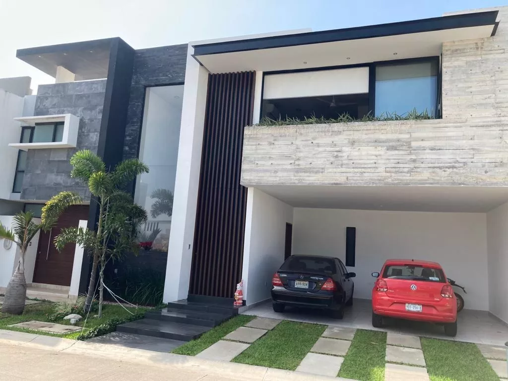 tiburón, casa en venta con 3 recámaras, alberca con diseño original y paneles solares mercadolibre