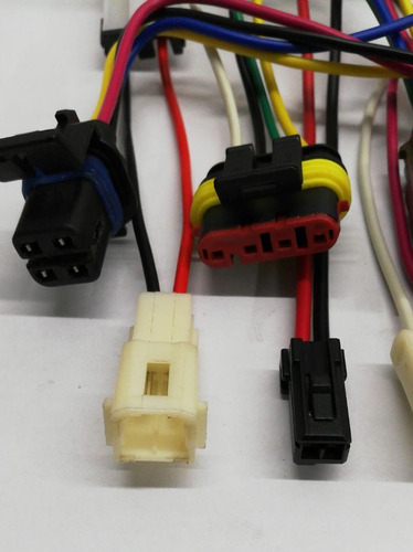 Conector Bomba Pila Ford Toyota Gm Fiat Mazda Renault