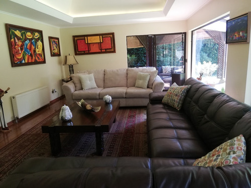 Imagen 7 de 30 de Exclusiva Casa Vista Despejada, Siete Dormitorios