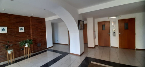 Venta Hermoso Departamento En Sarandí