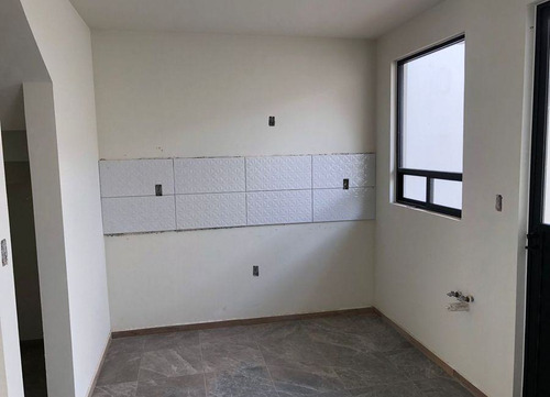 Casa En Venta En Mineral De La Reforma Valle De Las Estrellas Hgo