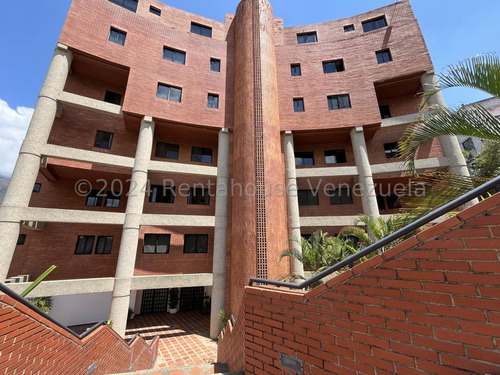 Venta Apartamento En Urbanizacion Miranda 24-19541