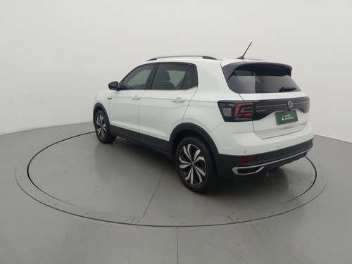 Volkswagen T-Cross 1.4 250 TSI TOTAL FLEX HIGHLINE AUTOMÁTICO