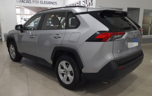 Imagen 5 de 20 de Toyota Rav4 Xle Hibrida 2.5l At 2019
