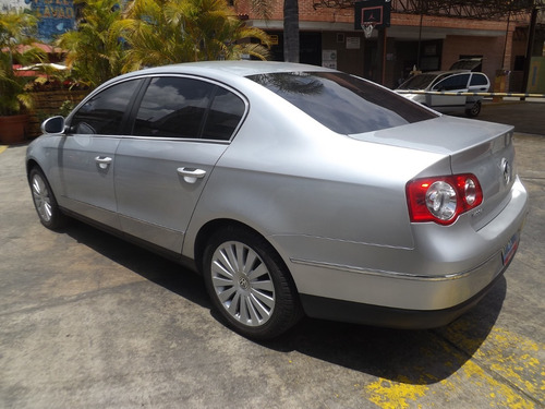 Imagen 4 de 9 de Volkswagen Passat Blindada