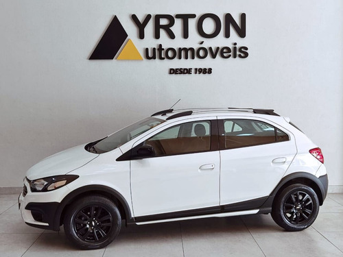 Chevrolet Onix Hatch 1.4 4P FLEX ACTIV AUTOMÁTICO