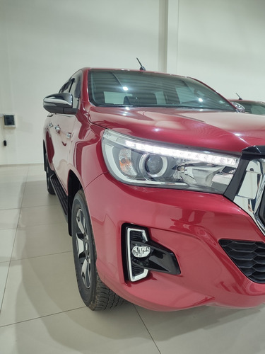 Imagen 15 de 24 de Toyota Hilux Srx 2,8 Tdi 4x2 Mt
