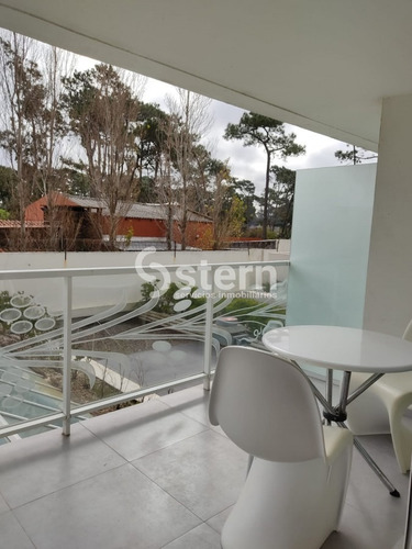 Imagen 3 de 26 de Venta Apartamento 1 Dormitorio Y Medio, Roosevelt, Punta Del Este